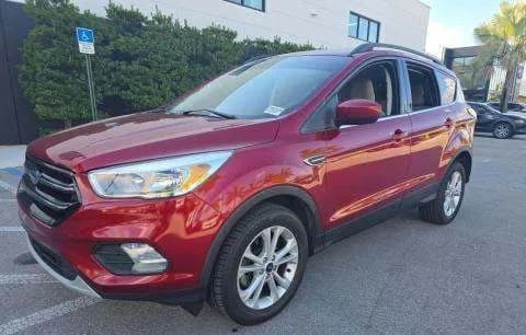 2018 FORD ESCAPE SE 2