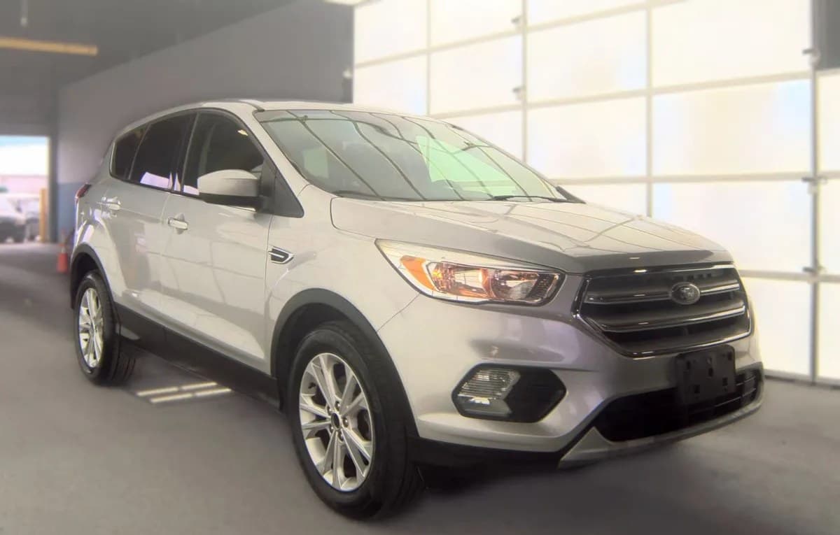 2019 FORD ESCAPE SE 3