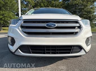 2017 FORD ESCAPE SE 4