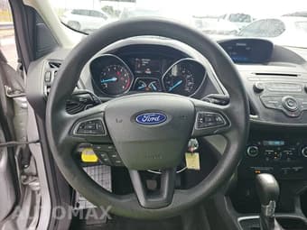 2017 FORD ESCAPE SE 11