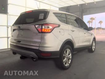 2017 FORD ESCAPE SE 5