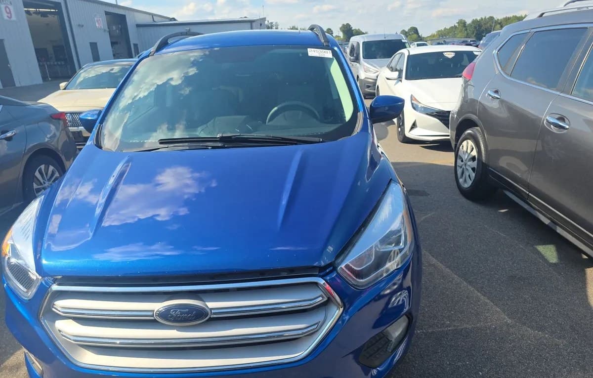 2017 FORD ESCAPE SE 3