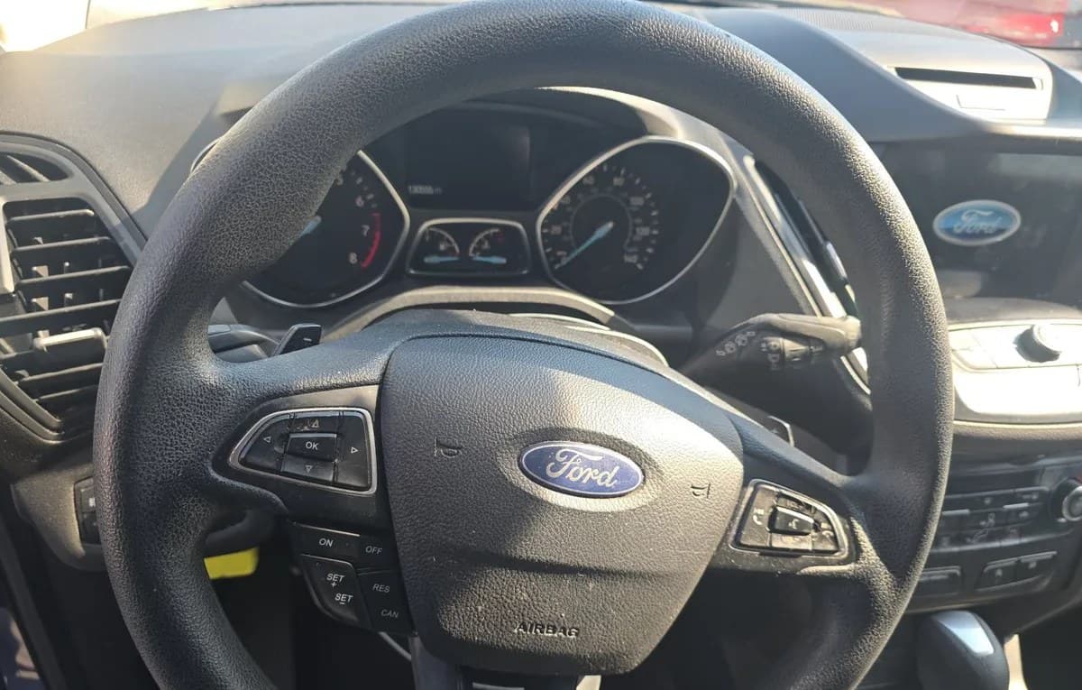 2017 FORD ESCAPE SE 7