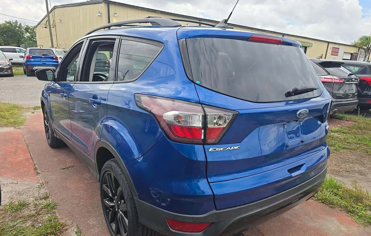 2018 FORD ESCAPE SE 2