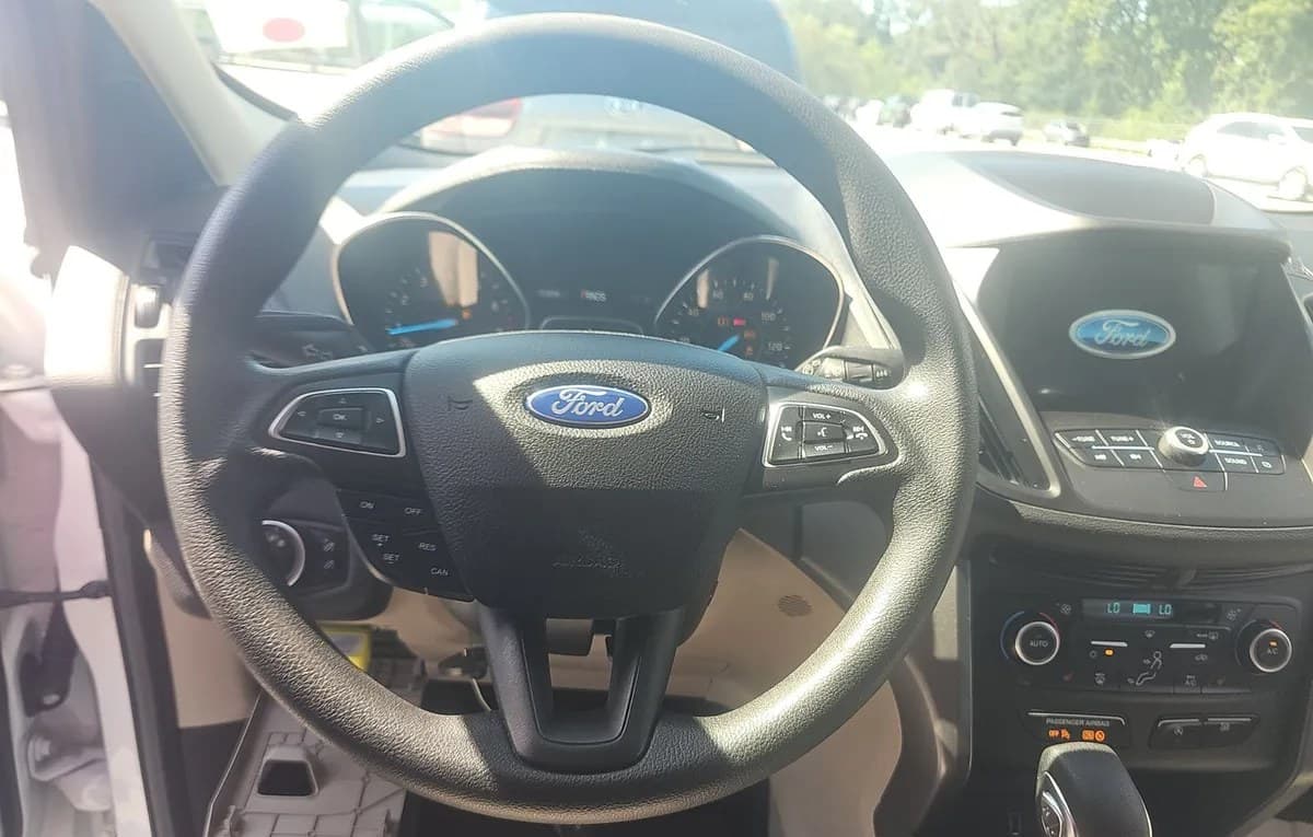 2019 FORD ESCAPE SE 7