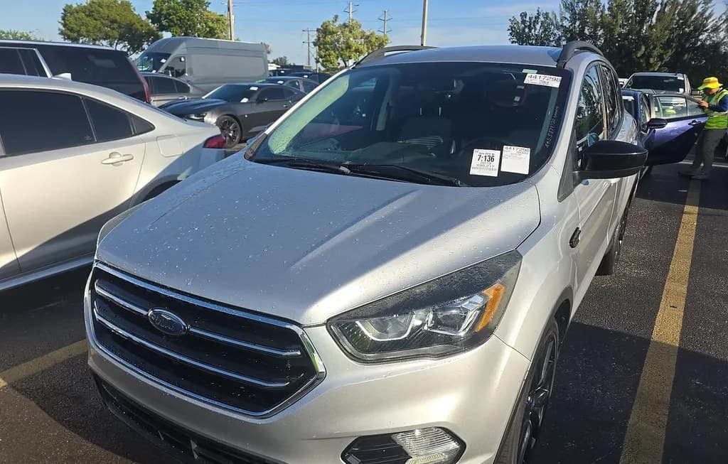 2019 FORD ESCAPE SE