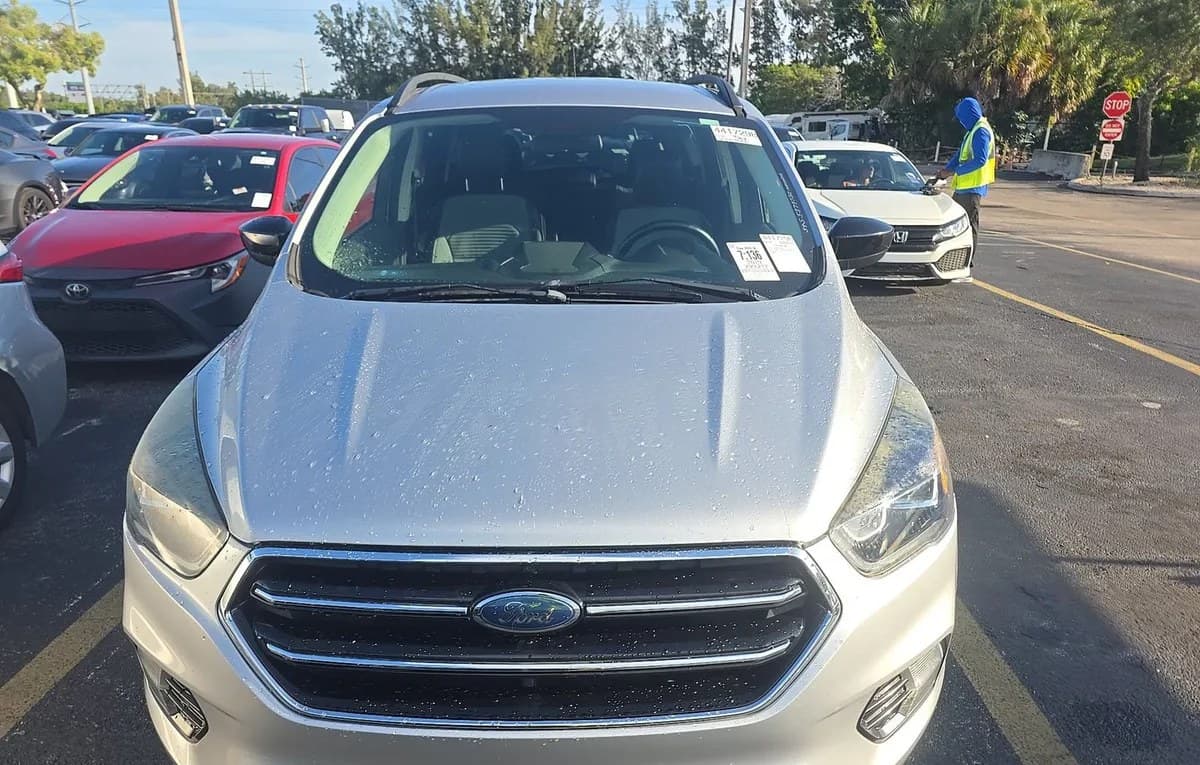 2019 FORD ESCAPE SE 3