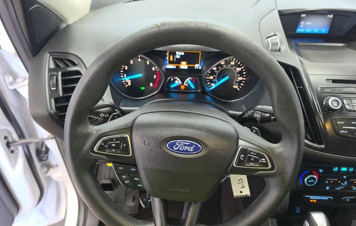 2017 FORD ESCAPE SE 7