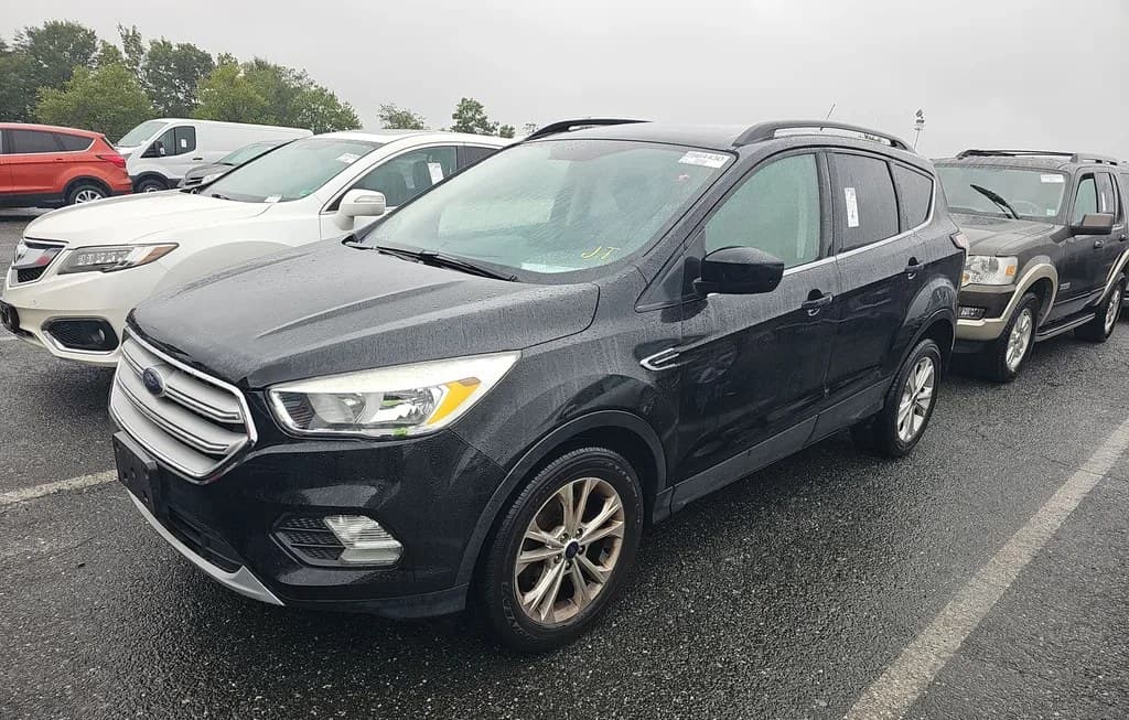 2018 FORD ESCAPE SE 1