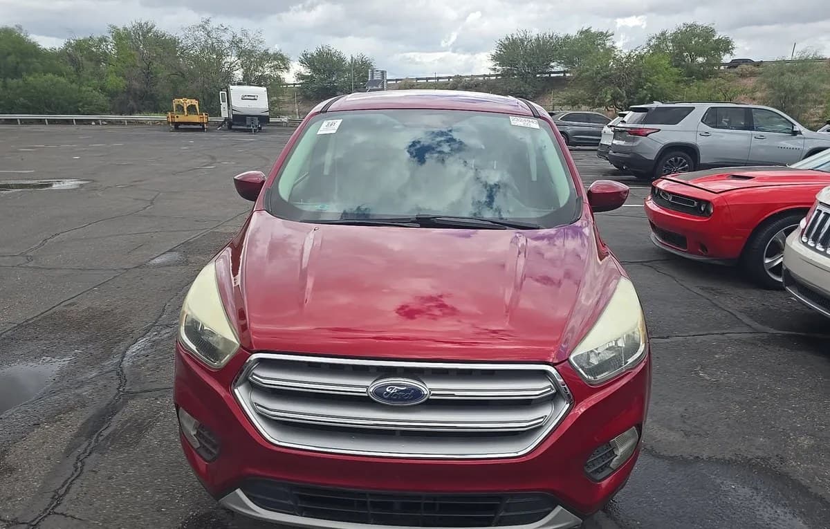 2017 FORD ESCAPE SE 3