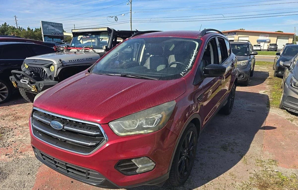 2017 FORD ESCAPE SE 2