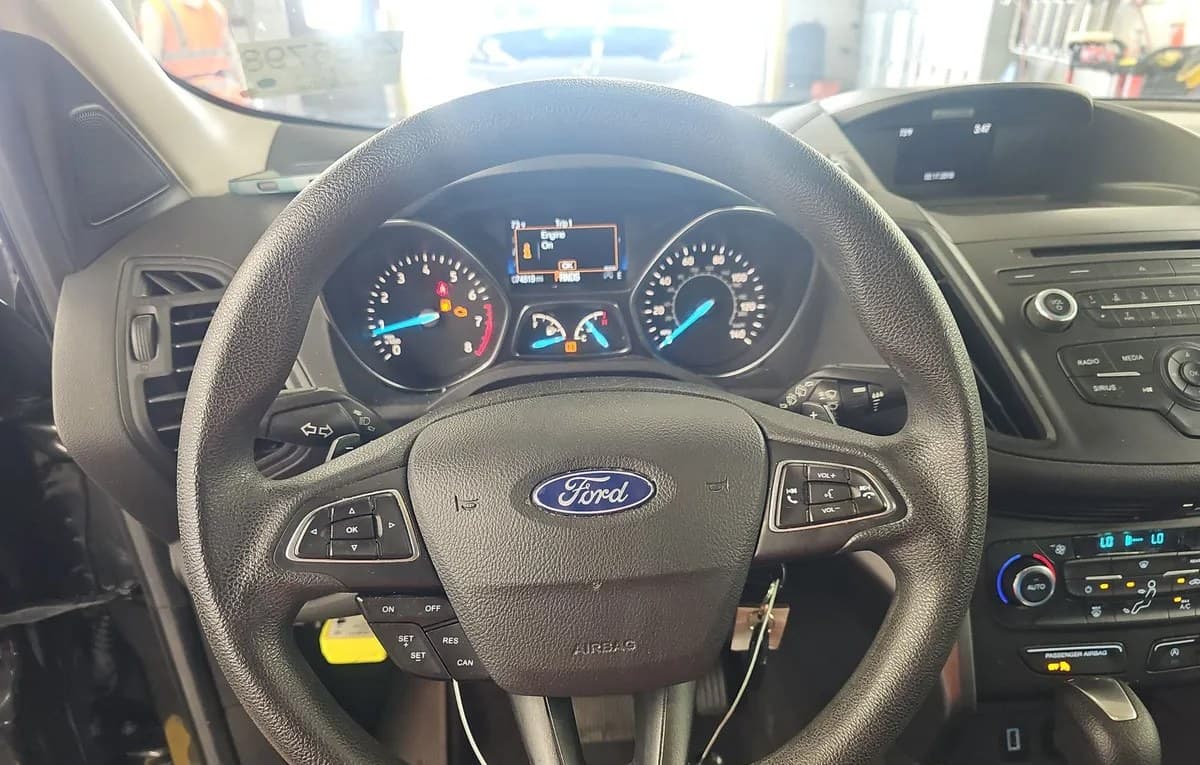 2017 FORD ESCAPE SE 7