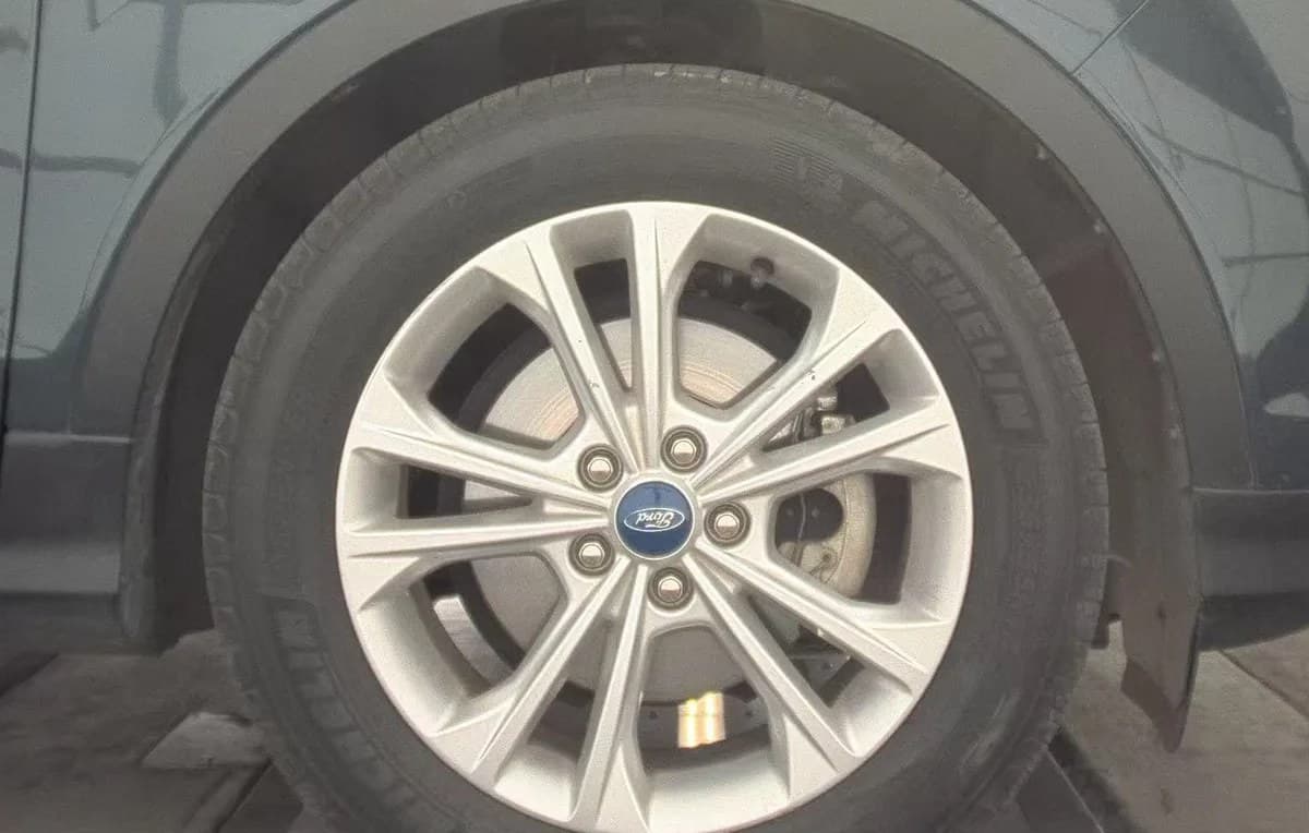 2019 FORD ESCAPE SE 6