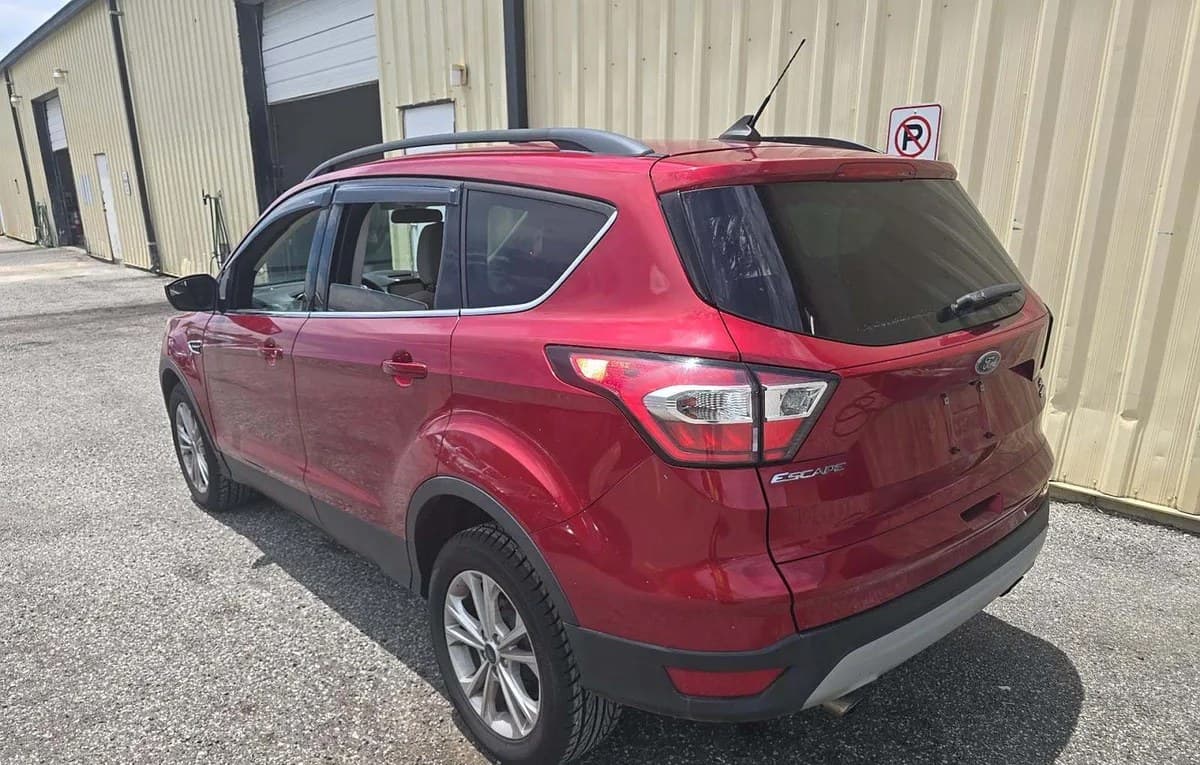 2018 FORD ESCAPE SE 3