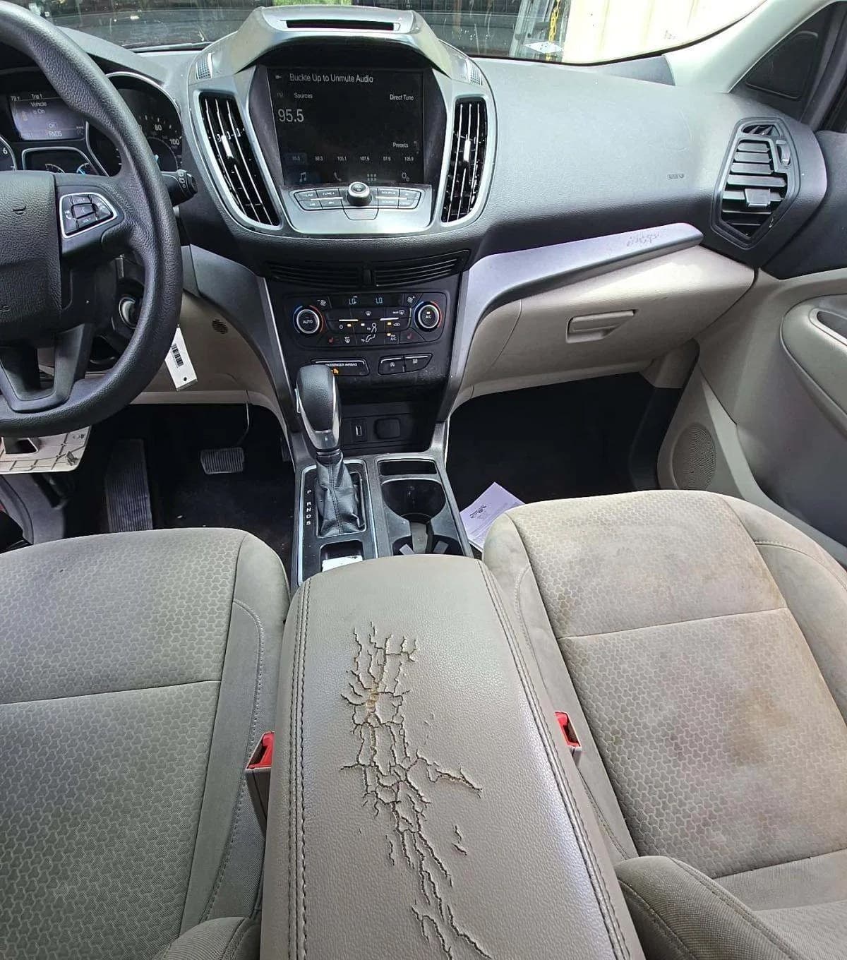 2018 FORD ESCAPE SE 7