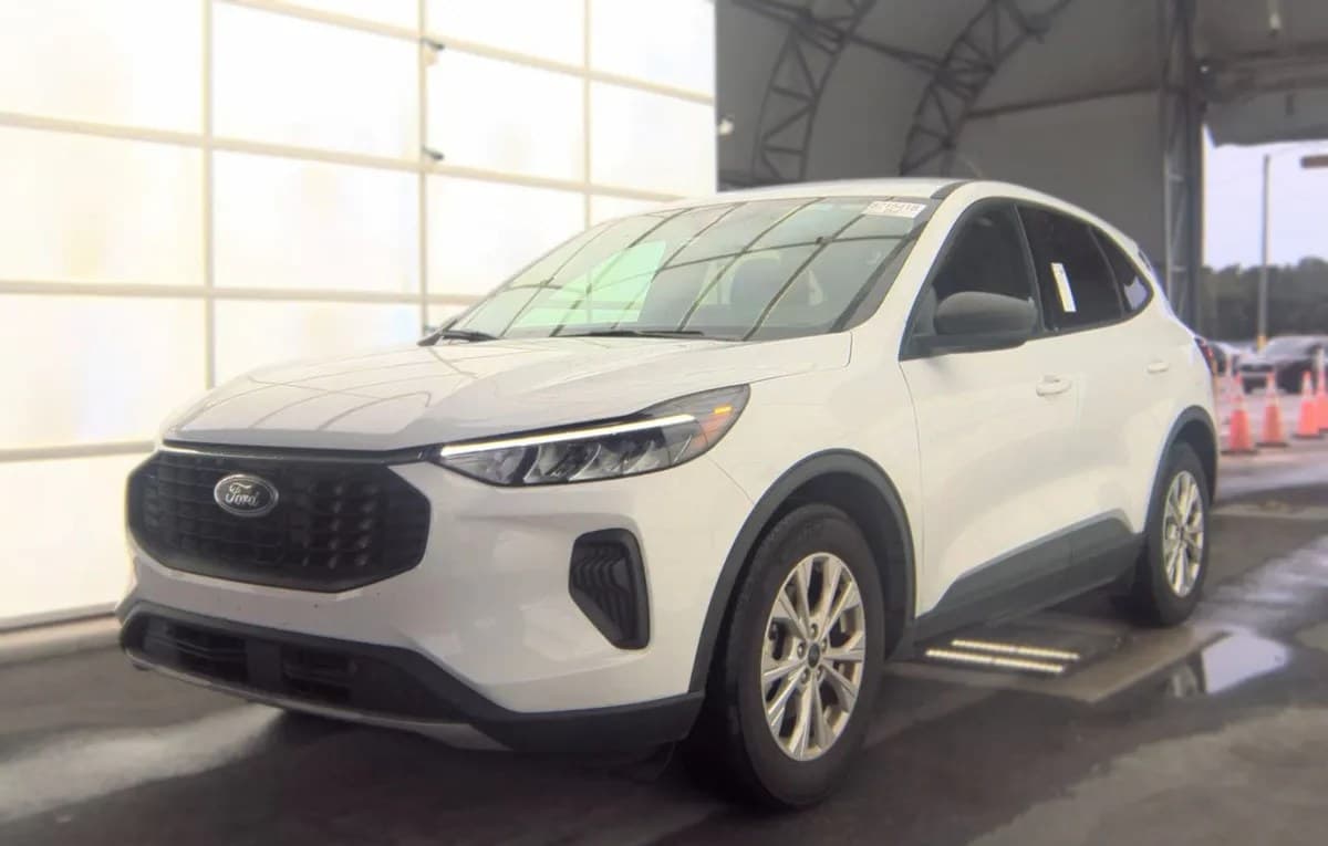 2025 FORD ESCAPE Active 2