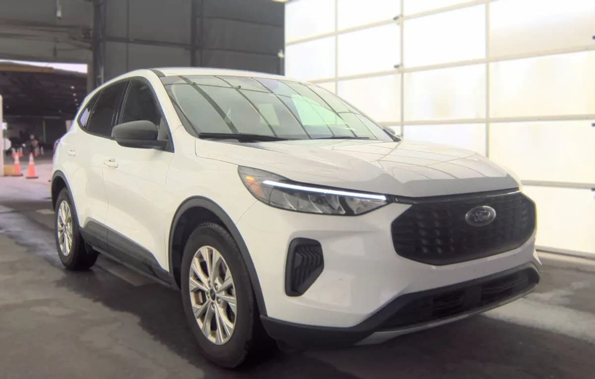 2025 FORD ESCAPE Active 4