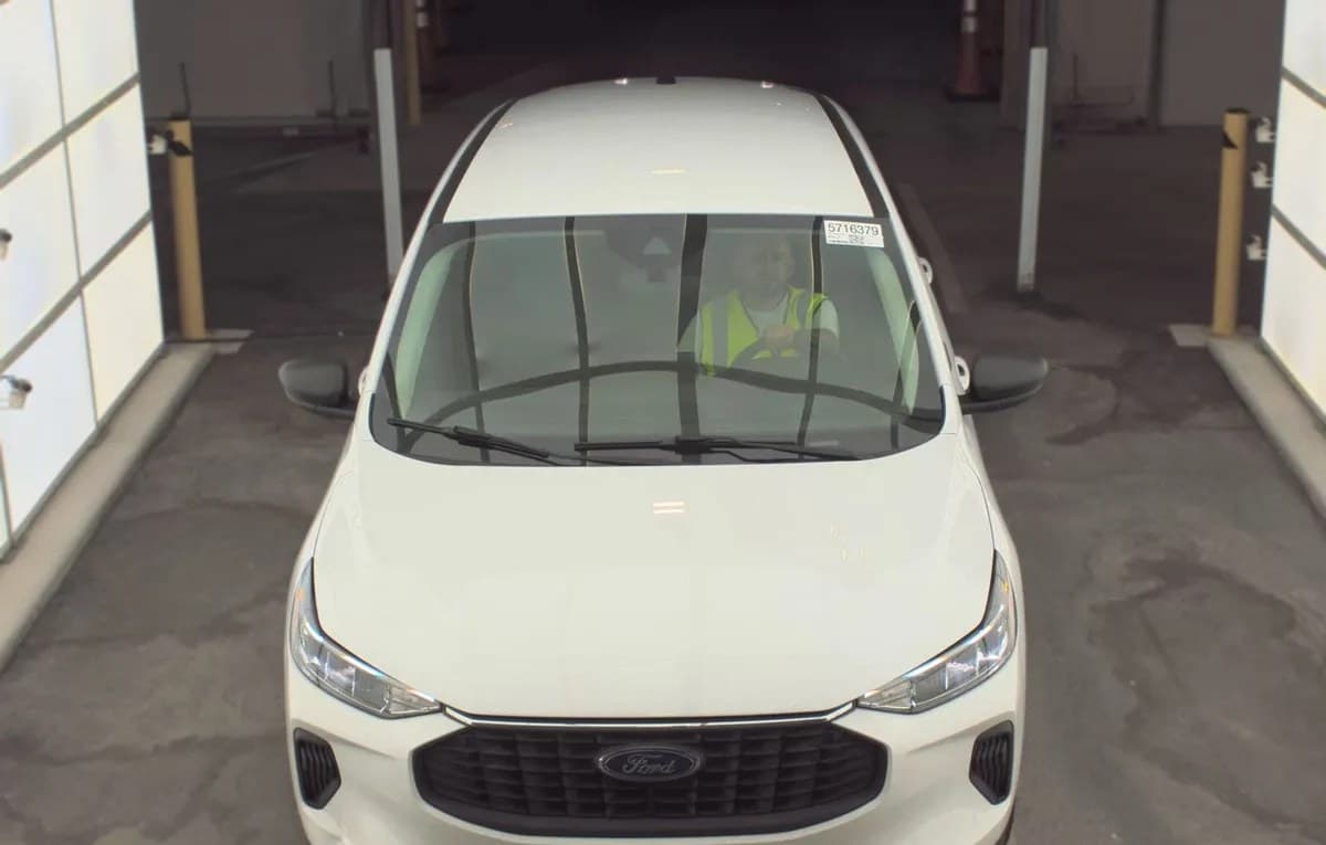 2025 FORD ESCAPE Active 3