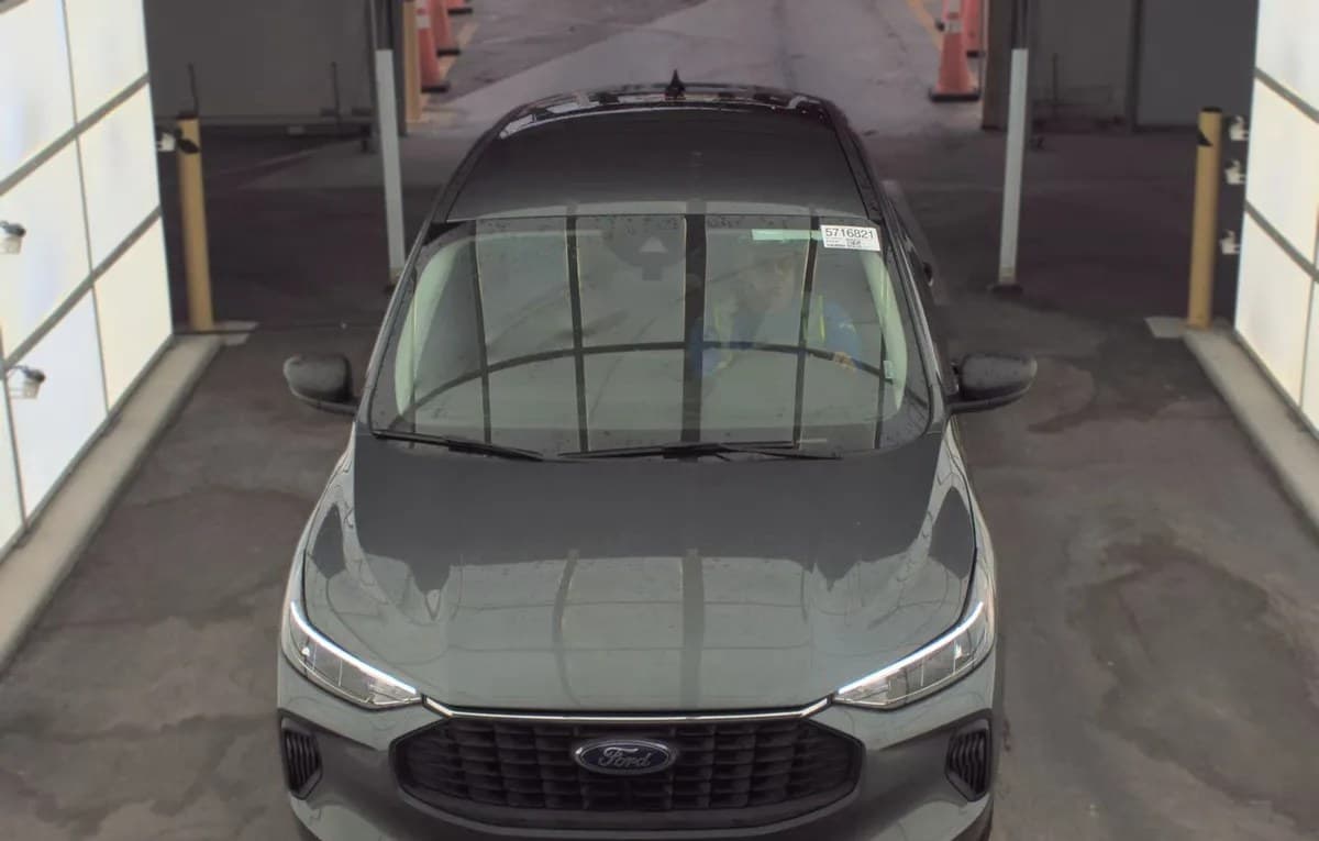 2025 FORD ESCAPE Active 3