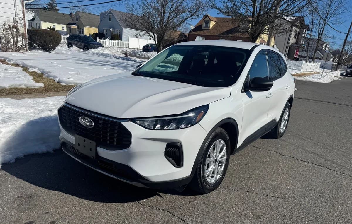 2025 FORD ESCAPE Active 3