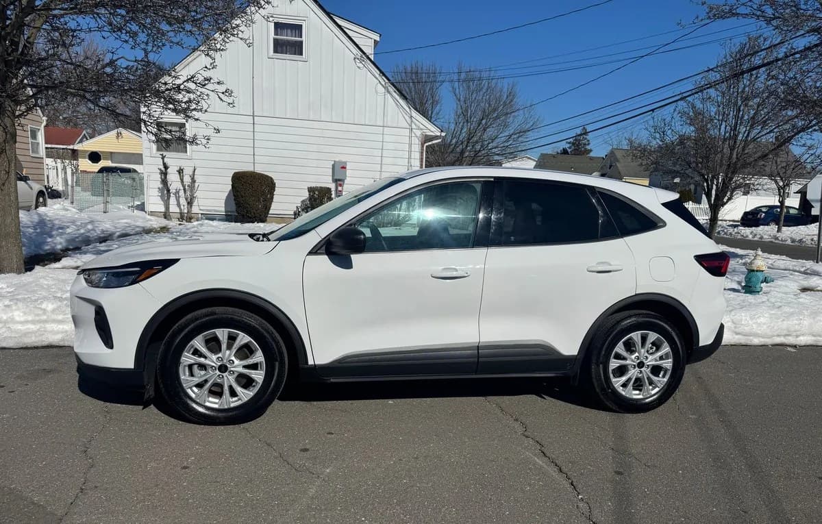 2025 FORD ESCAPE Active 4