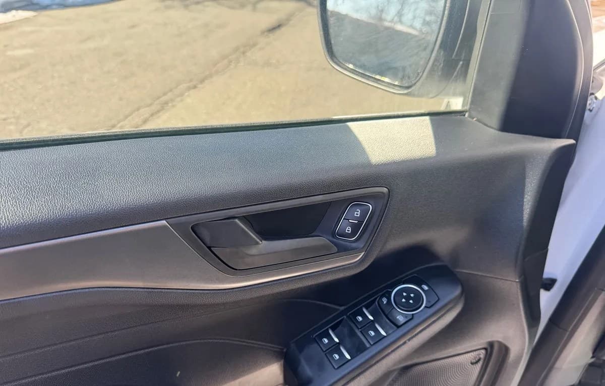 2025 FORD ESCAPE Active 6