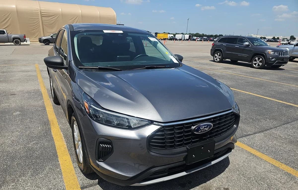 2023 FORD ESCAPE Active 3