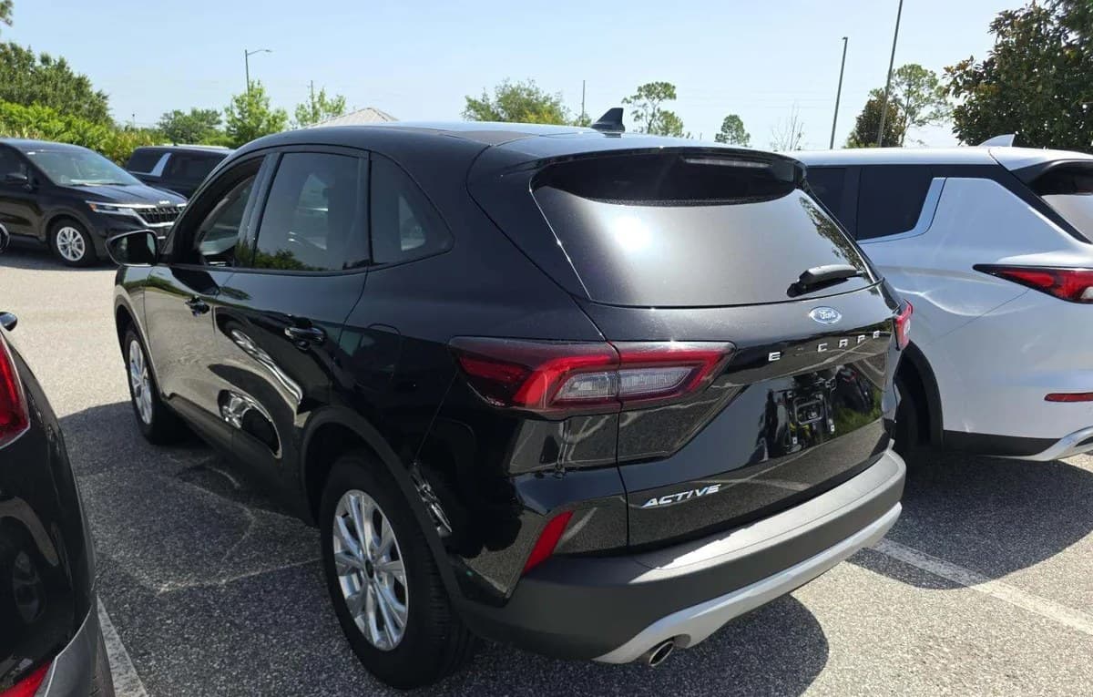 2025 FORD ESCAPE ACTIVE 3