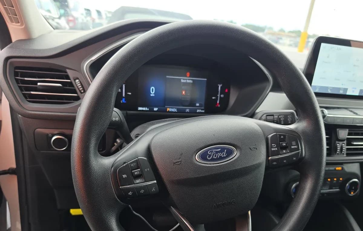 2025 FORD ESCAPE Active 7