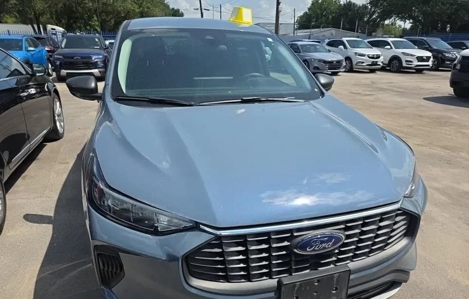 2023 FORD ESCAPE Active 3