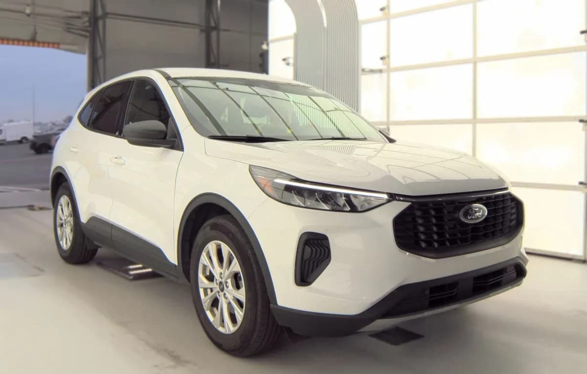 2025 FORD ESCAPE Active 4