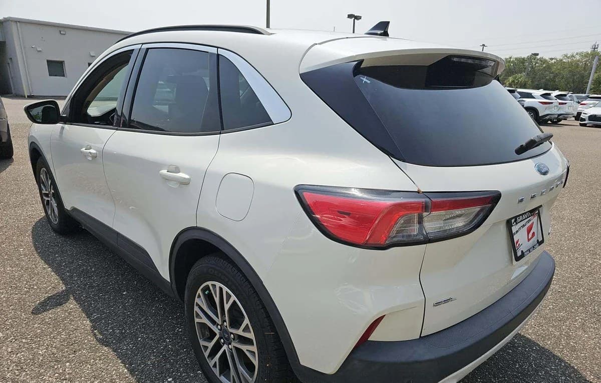 2020 FORD ESCAPE SEL 3