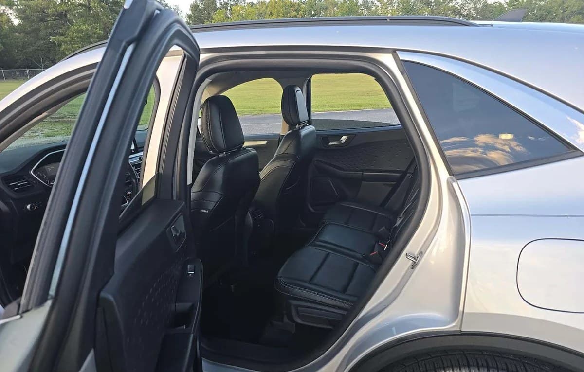 2020 FORD ESCAPE SEL 7