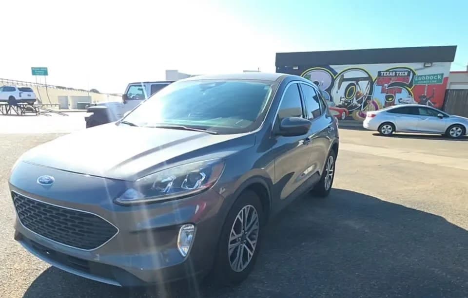 2022 FORD ESCAPE SEL 2