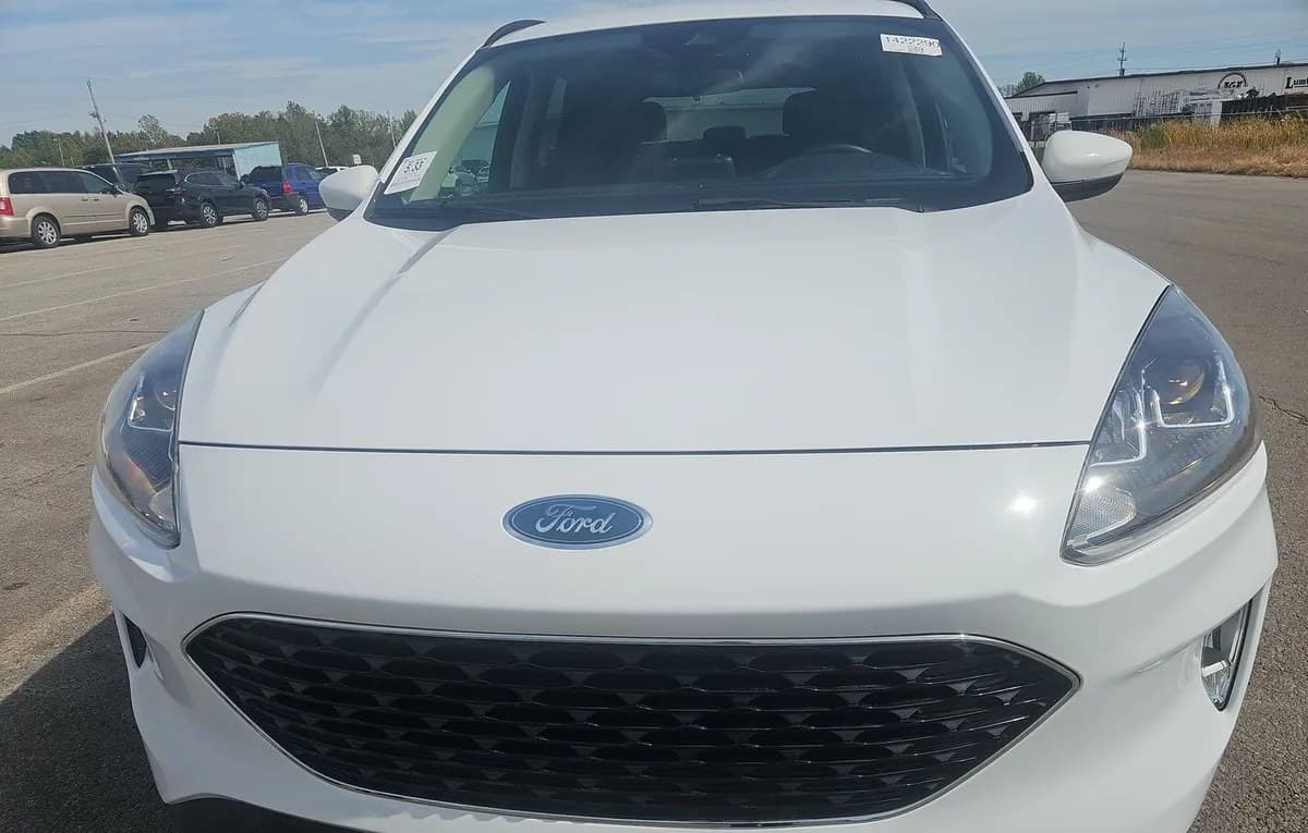 2020 FORD ESCAPE SEL 3