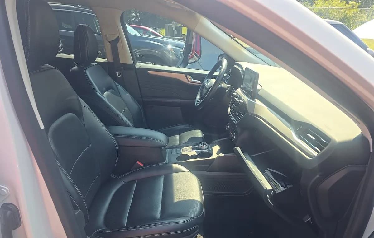 2021 FORD ESCAPE SEL 5