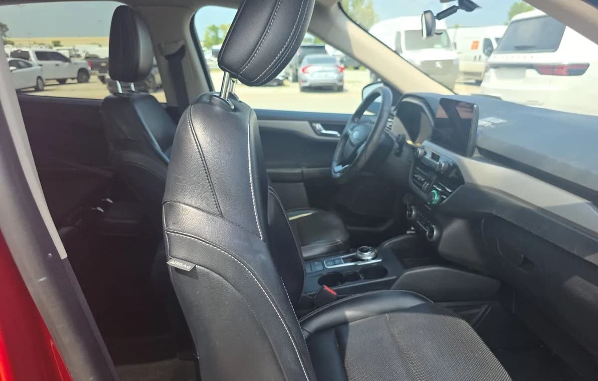 2020 FORD ESCAPE SEL 5