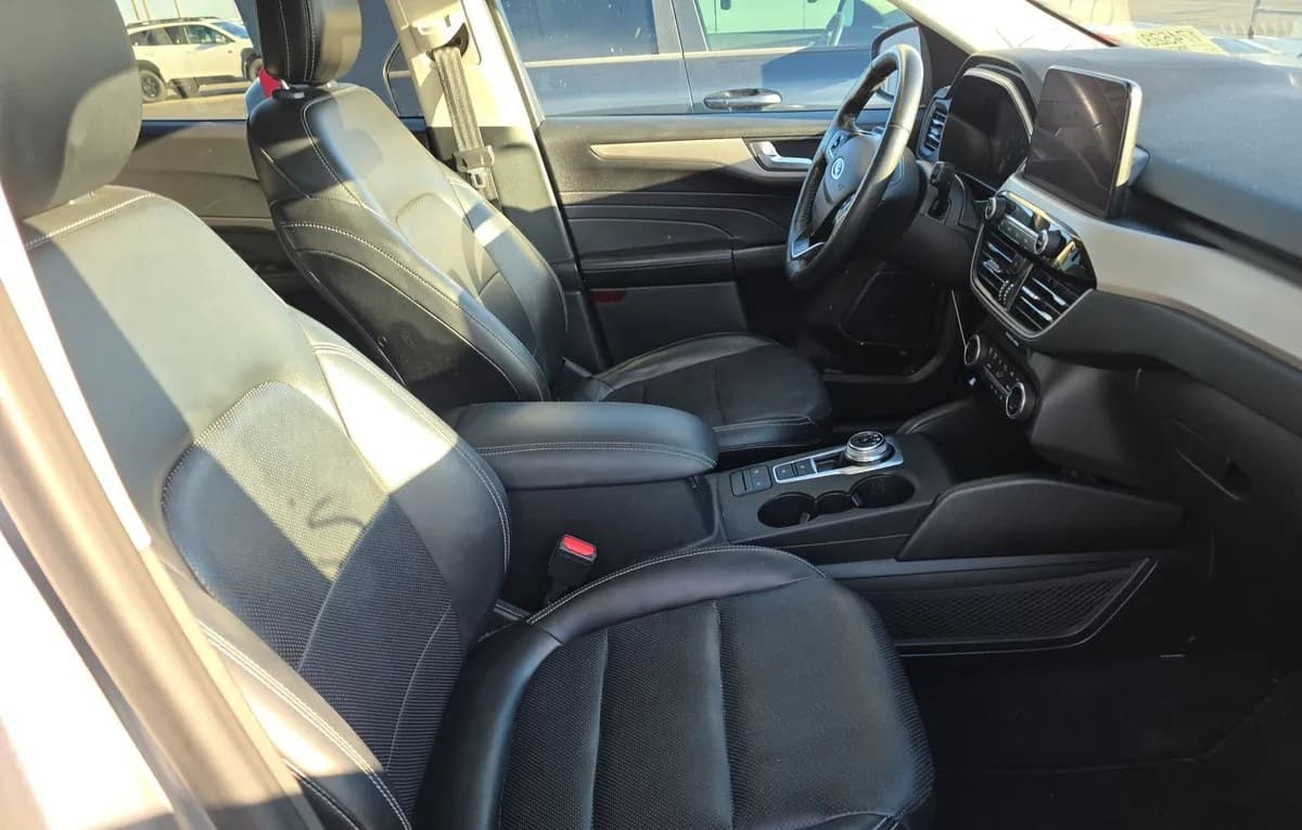 2021 FORD ESCAPE SEL 5