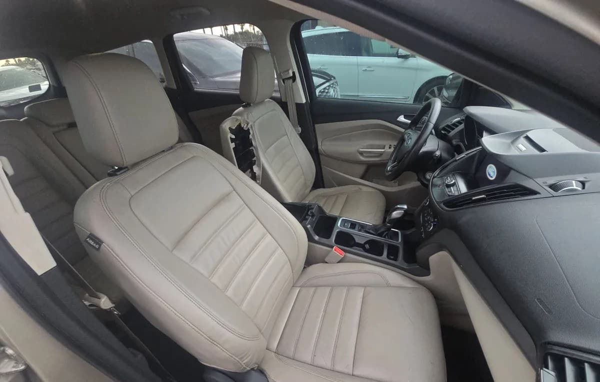 2018 FORD ESCAPE SEL 4