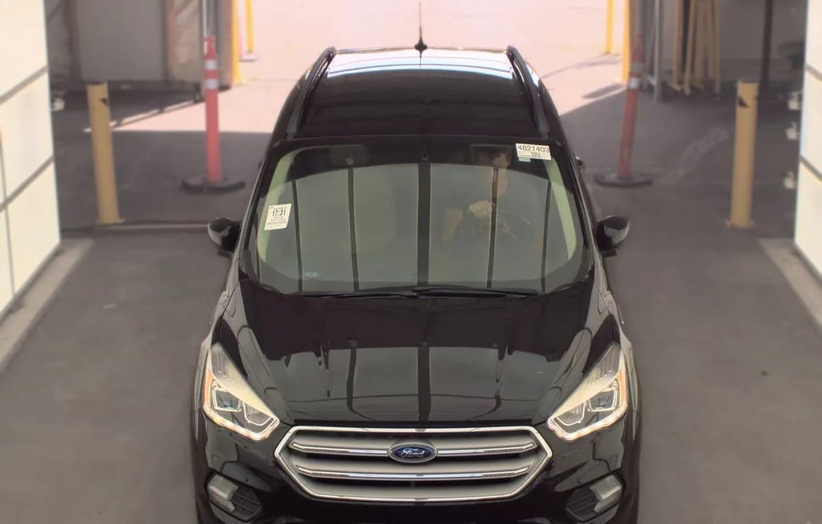 2018 FORD ESCAPE SEL 2