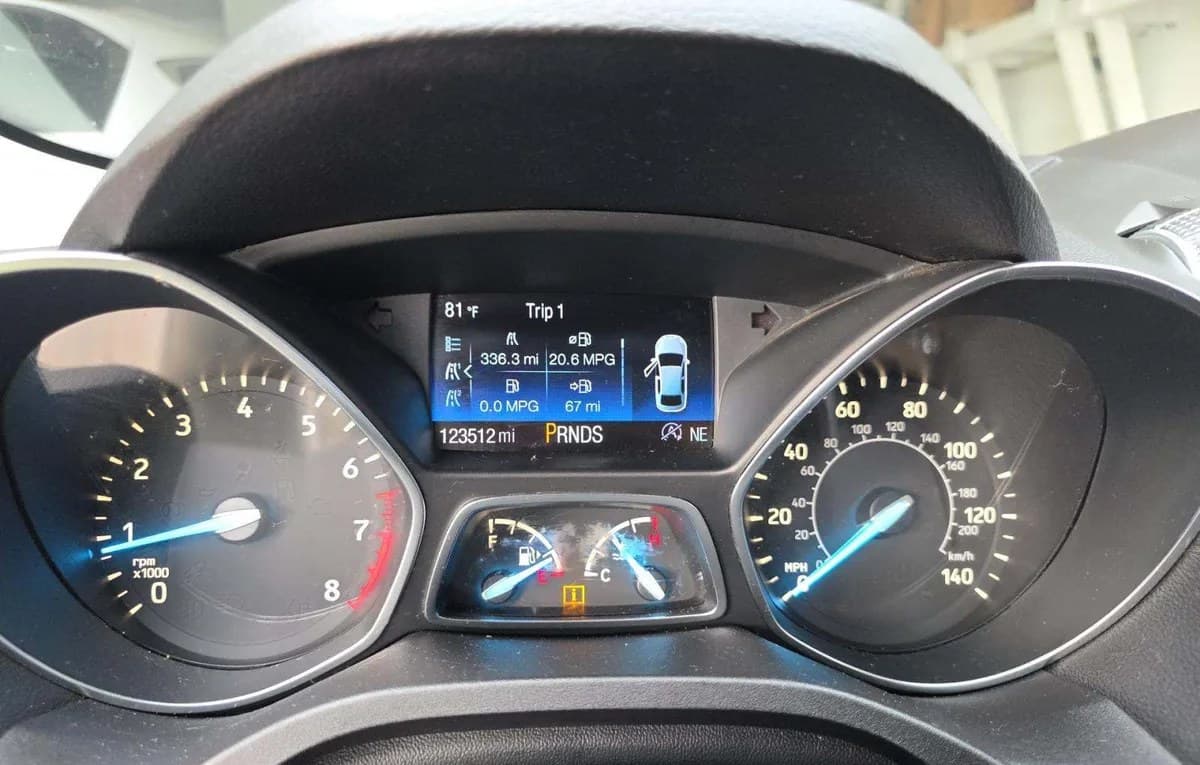 2019 FORD ESCAPE SEL 6