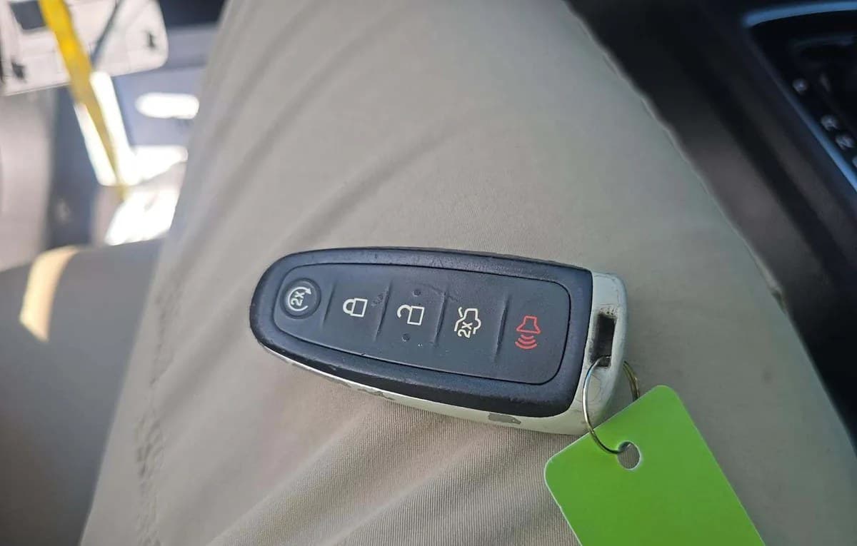 2019 FORD ESCAPE SEL 5