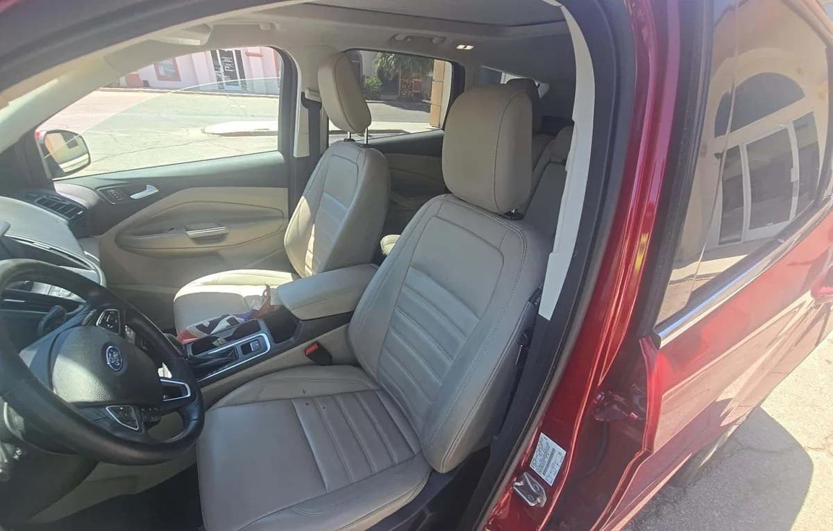 2019 FORD ESCAPE SEL 4