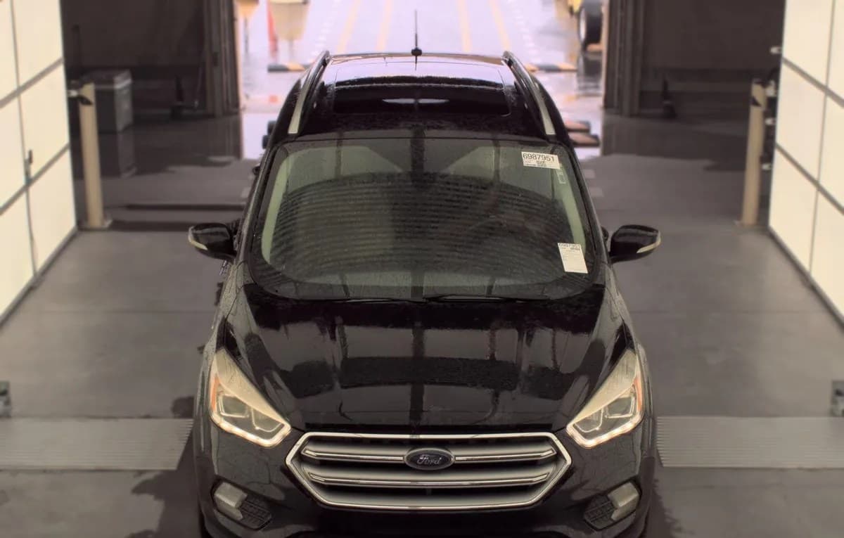 2017 FORD ESCAPE TITANIUM 3