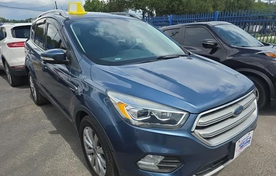 2018 FORD ESCAPE TITANIUM 4