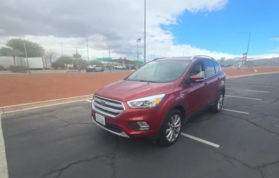 2017 FORD ESCAPE TITANIUM 1