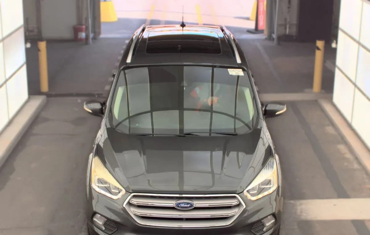 2019 FORD ESCAPE TITANIUM 3