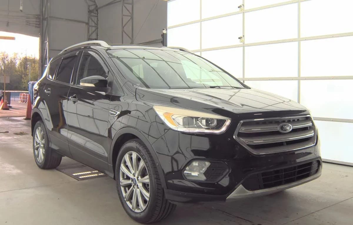 2018 FORD ESCAPE Titanium 3