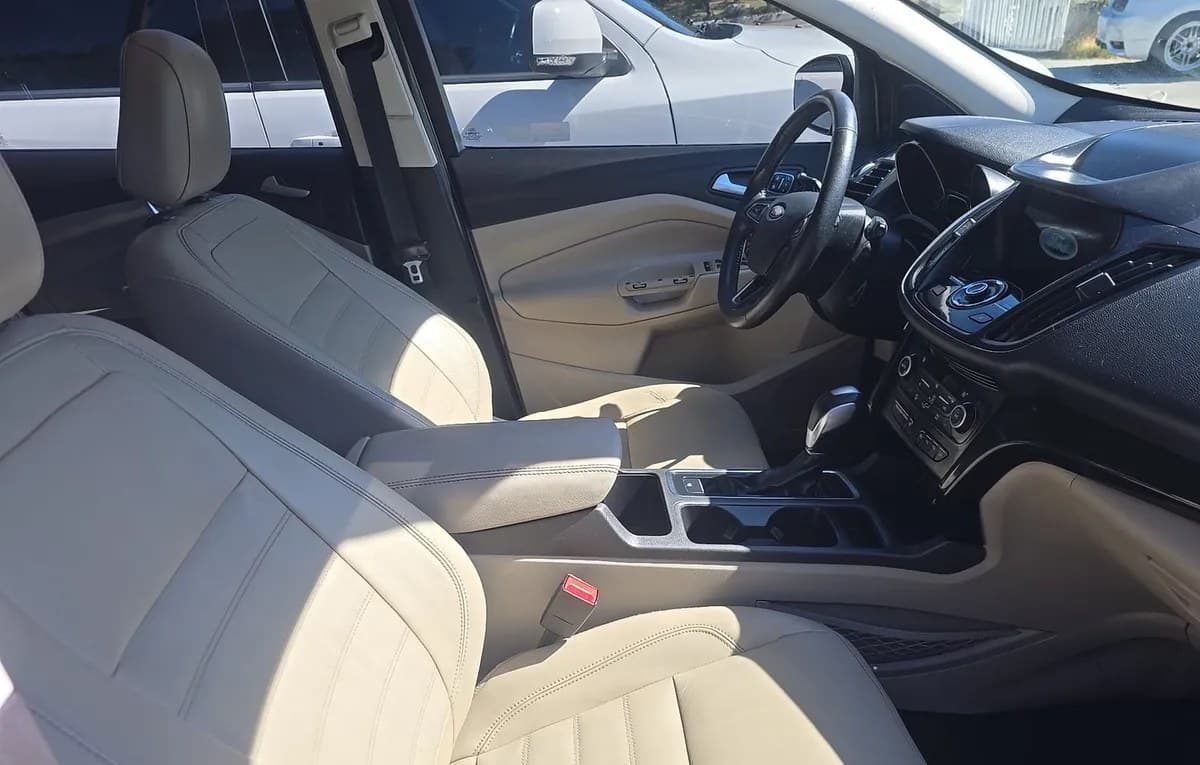 2019 FORD ESCAPE TITANIUM 5