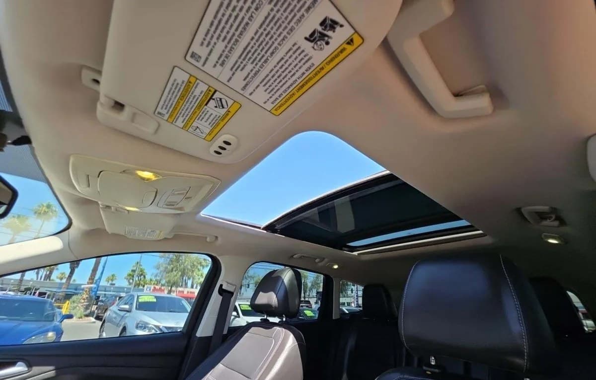2017 FORD ESCAPE Titanium 5